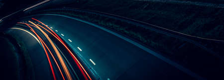 Tempo ohne Limit? Das Pro und Contra zum Tempolimit auf deutschen Autobahnen