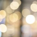 Ambientebezogene Beleuchtungssteuerung: Personalisierung per App und Sprachbefehl