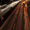 Geblitzt auf der Autobahn: Typische Fehler, Bußgeldhöhen und Tipps zur Prävention